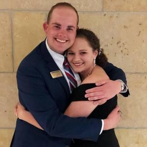 Meet your Posher, Sierra